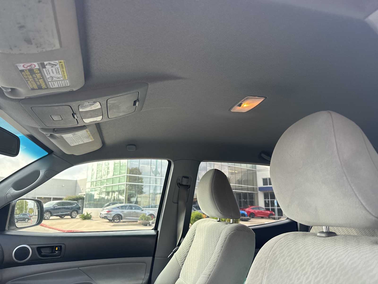 Thumbnail: 2011 Toyota Tacoma - 8