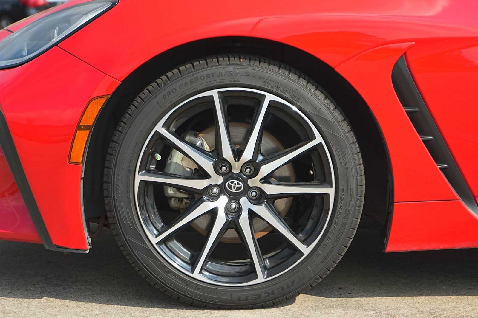 Thumbnail: 2022 Toyota GR86 - 7