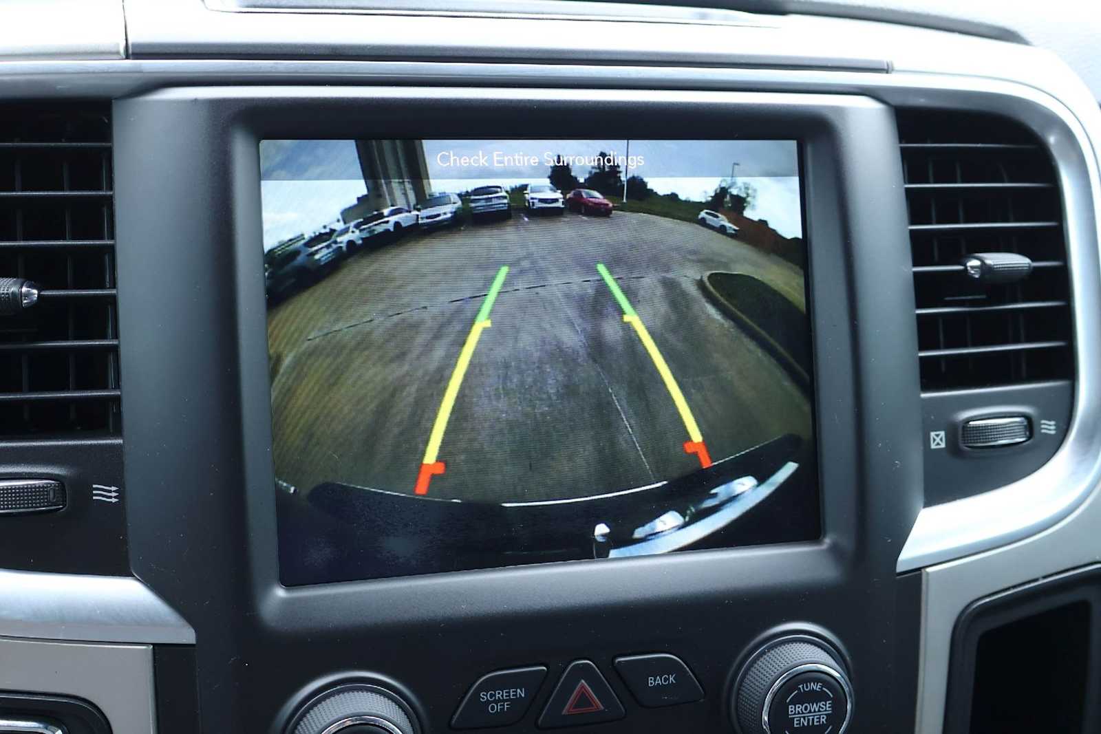 Thumbnail: 2019 RAM 1500 Classic - 29