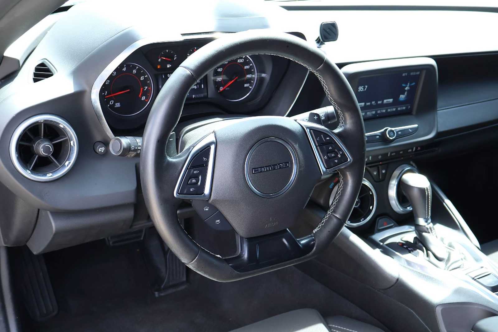 Thumbnail: 2018 Chevrolet Camaro - 2