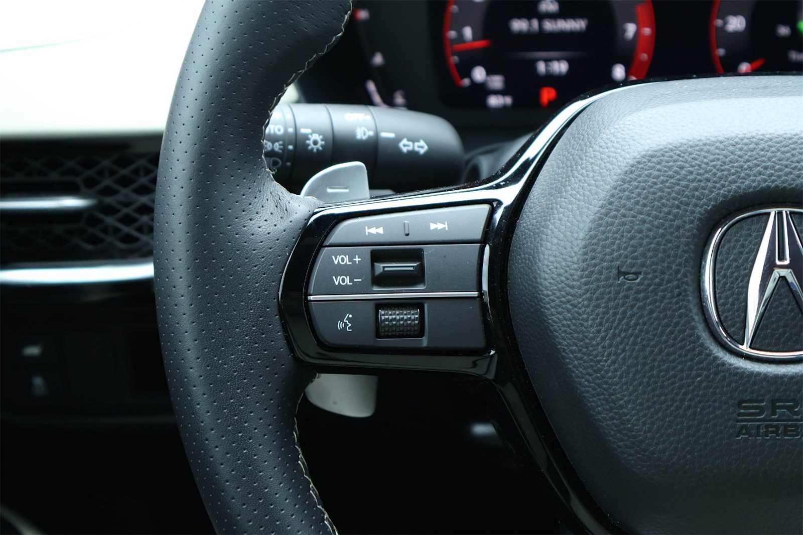 Thumbnail: 2025 Acura ADX - 22