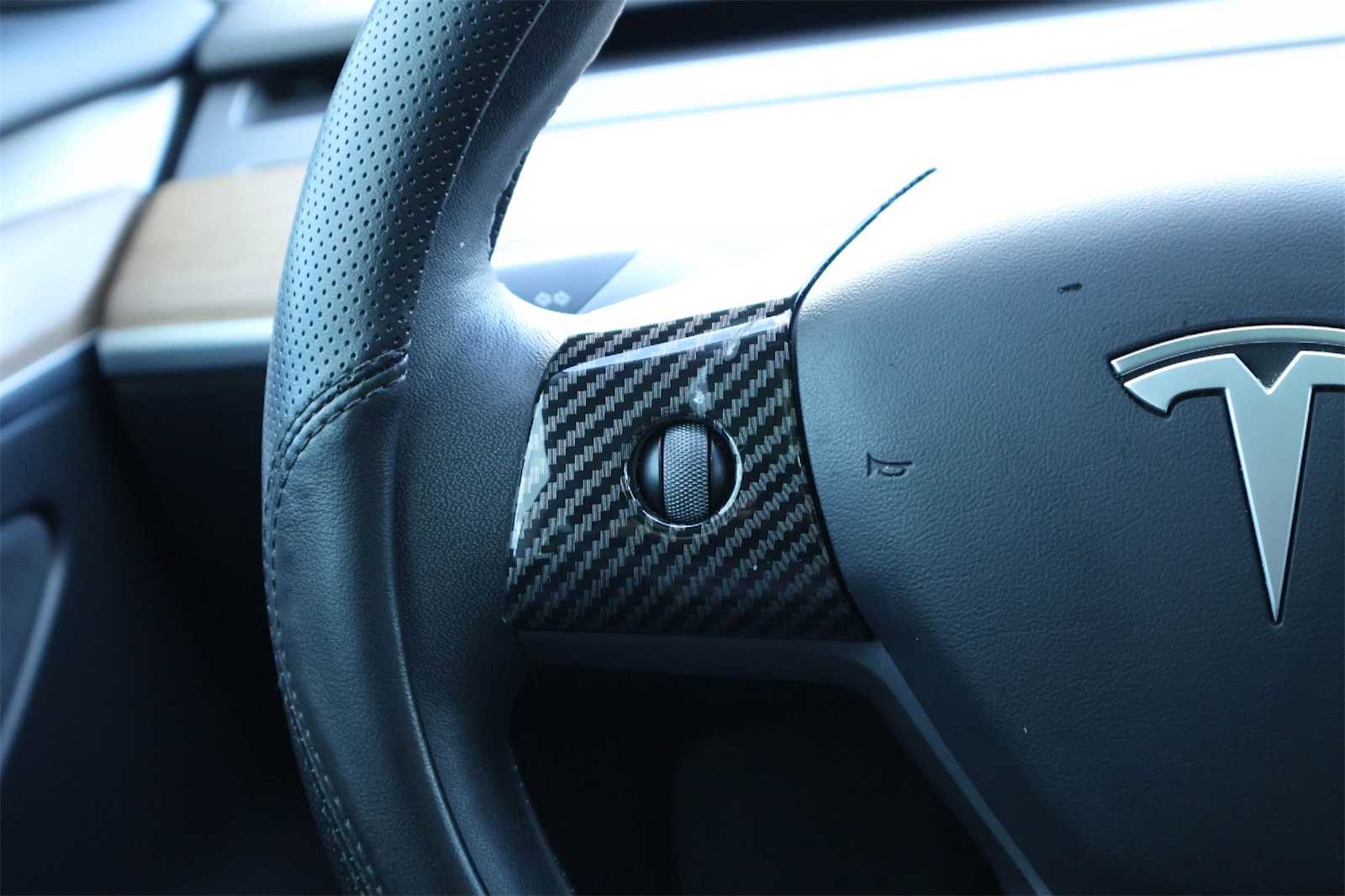 Thumbnail: 2022 Tesla Model 3 - 22