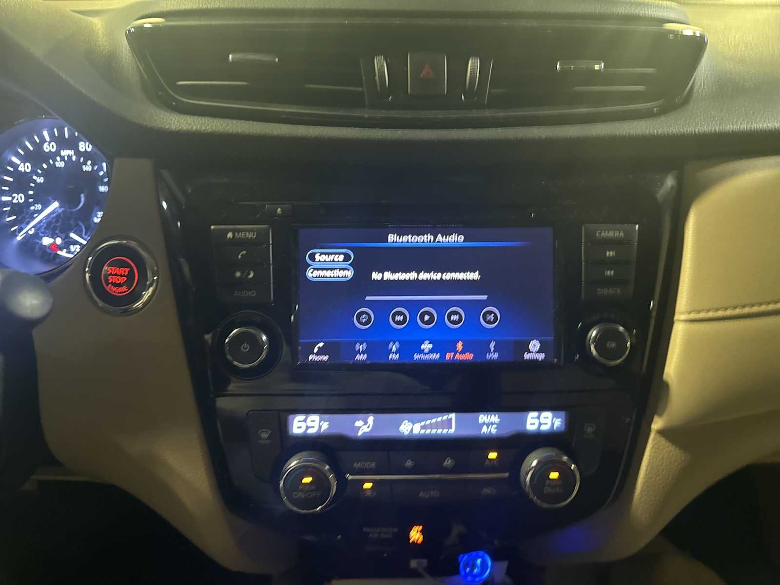 Thumbnail: 2018 Nissan Rogue - 7