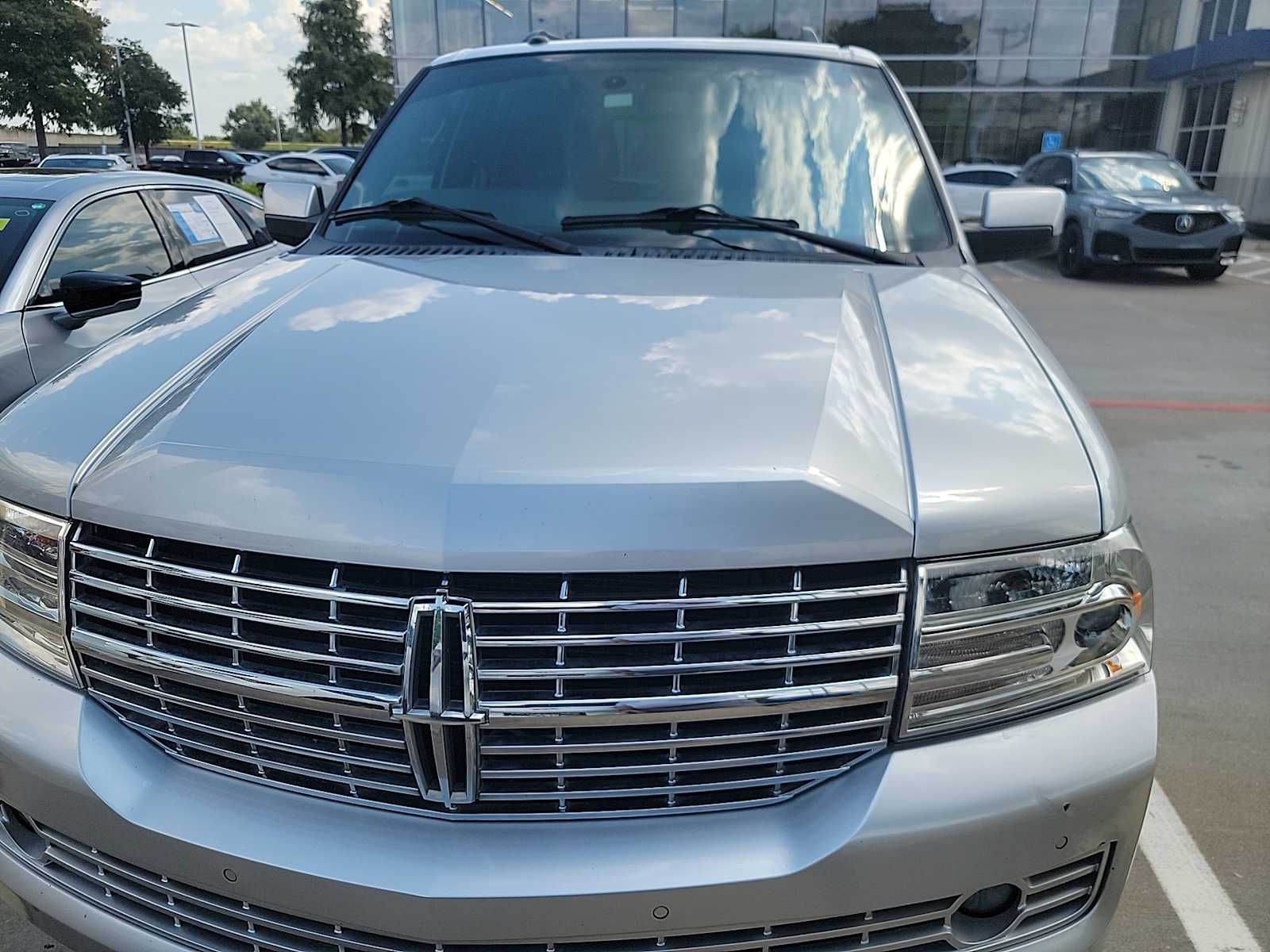 Thumbnail: 2014 Lincoln Navigator - 2