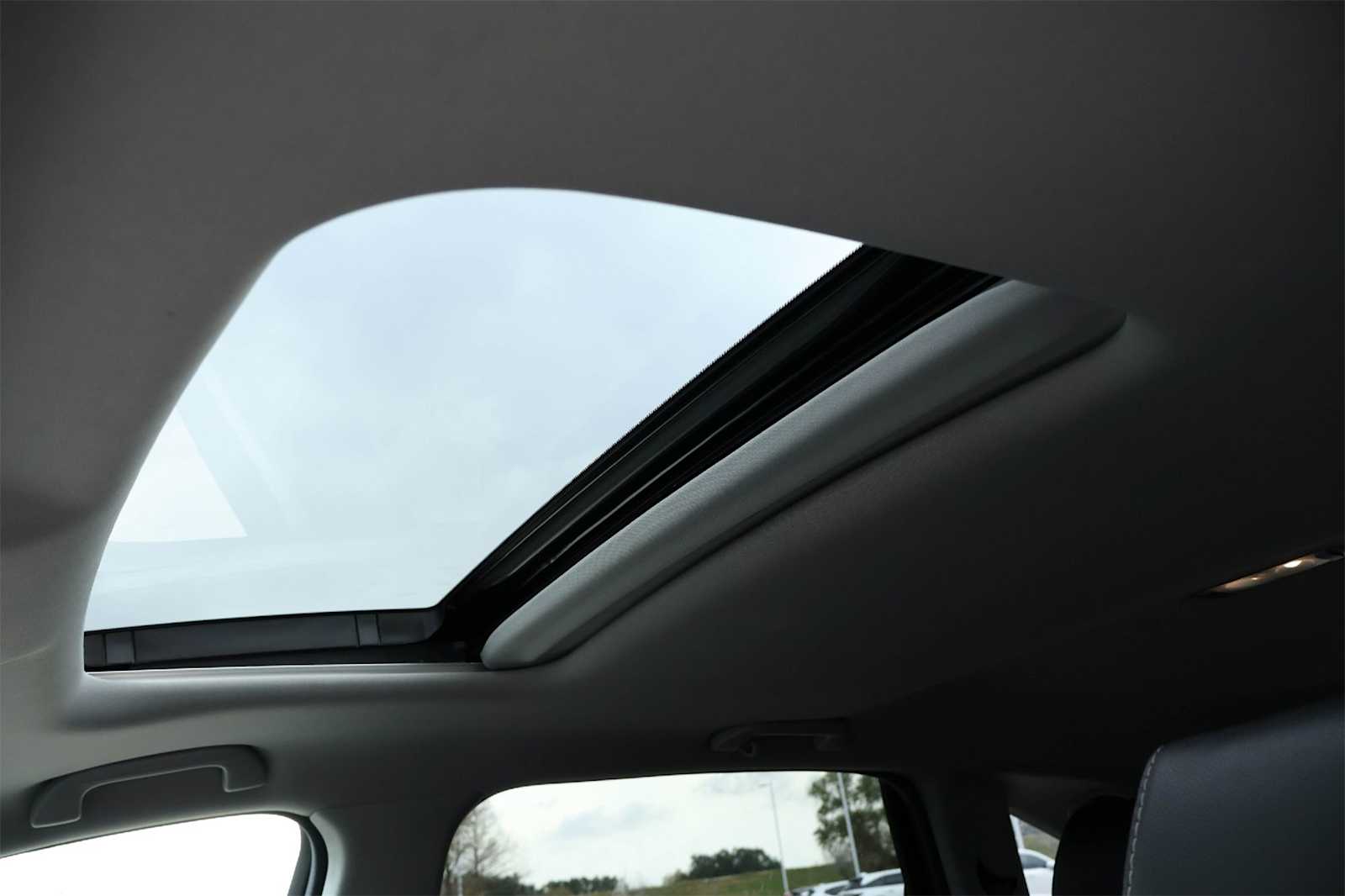 Thumbnail: 2020 Acura MDX - 29