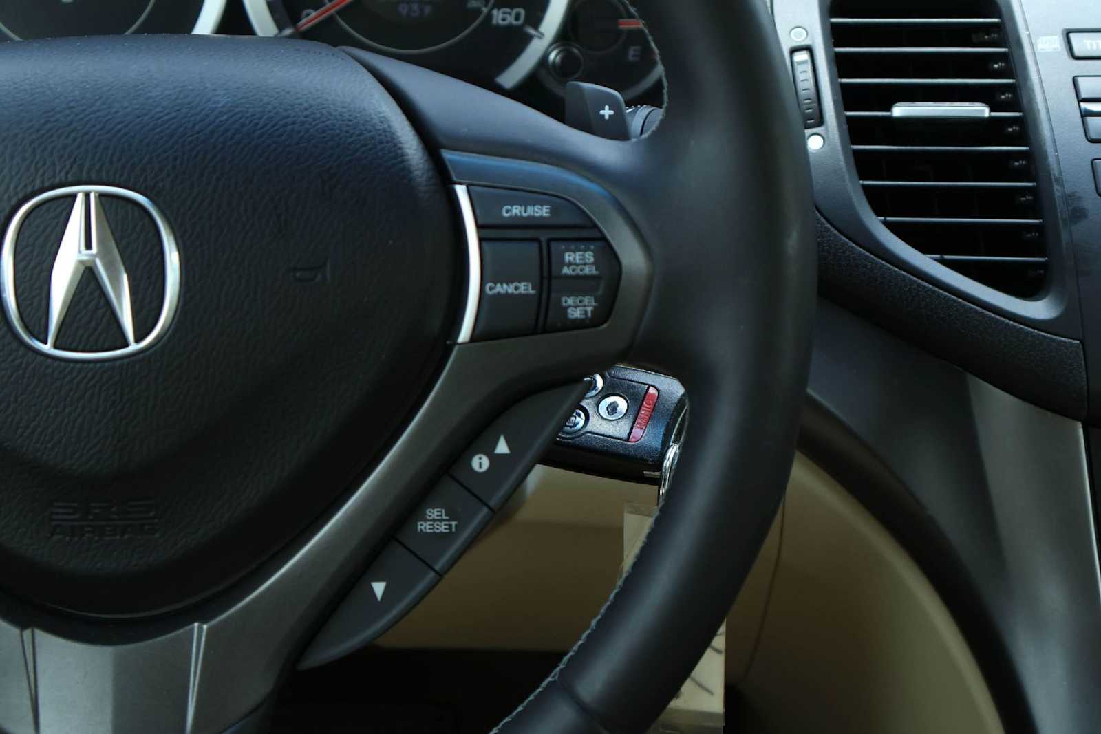 Thumbnail: 2013 Acura TSX - 23