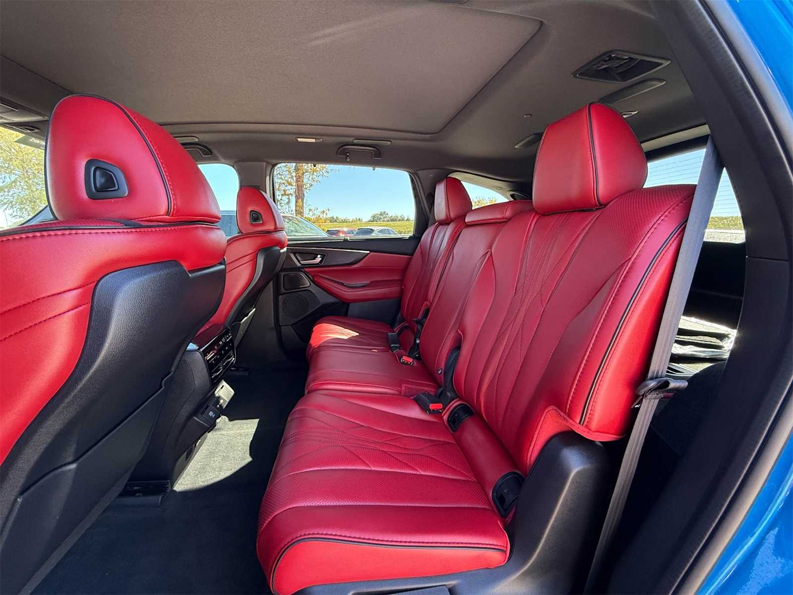 Thumbnail: 2026 Acura MDX - 13