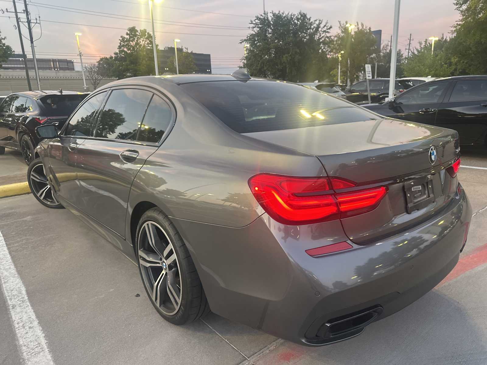 Thumbnail: 2019 BMW 7 Series - 6