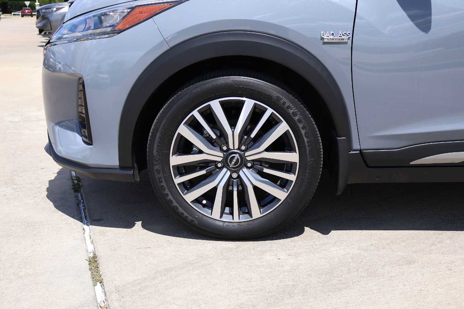 Thumbnail: 2023 Nissan Kicks - 8