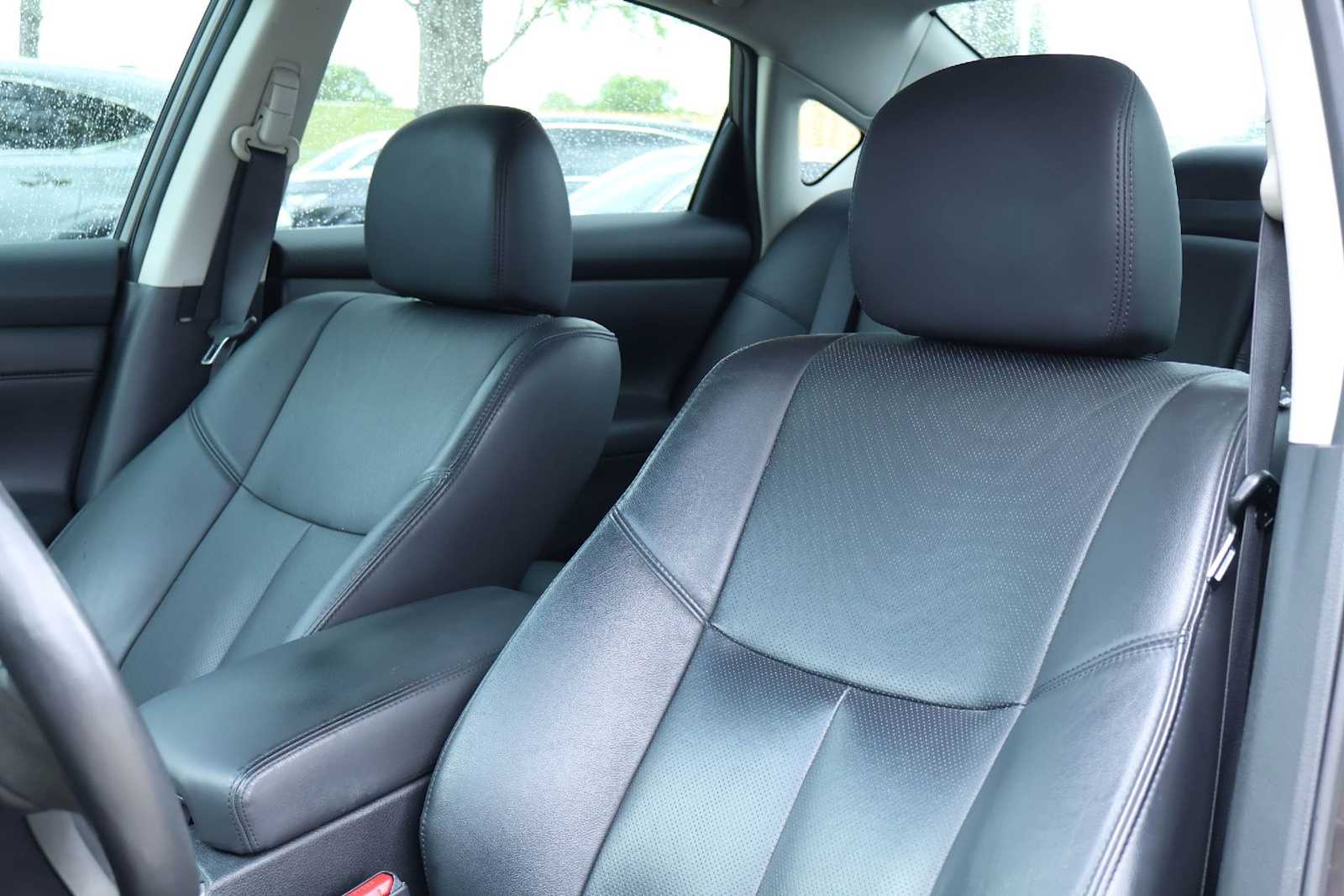 Thumbnail: 2015 Nissan Altima - 11