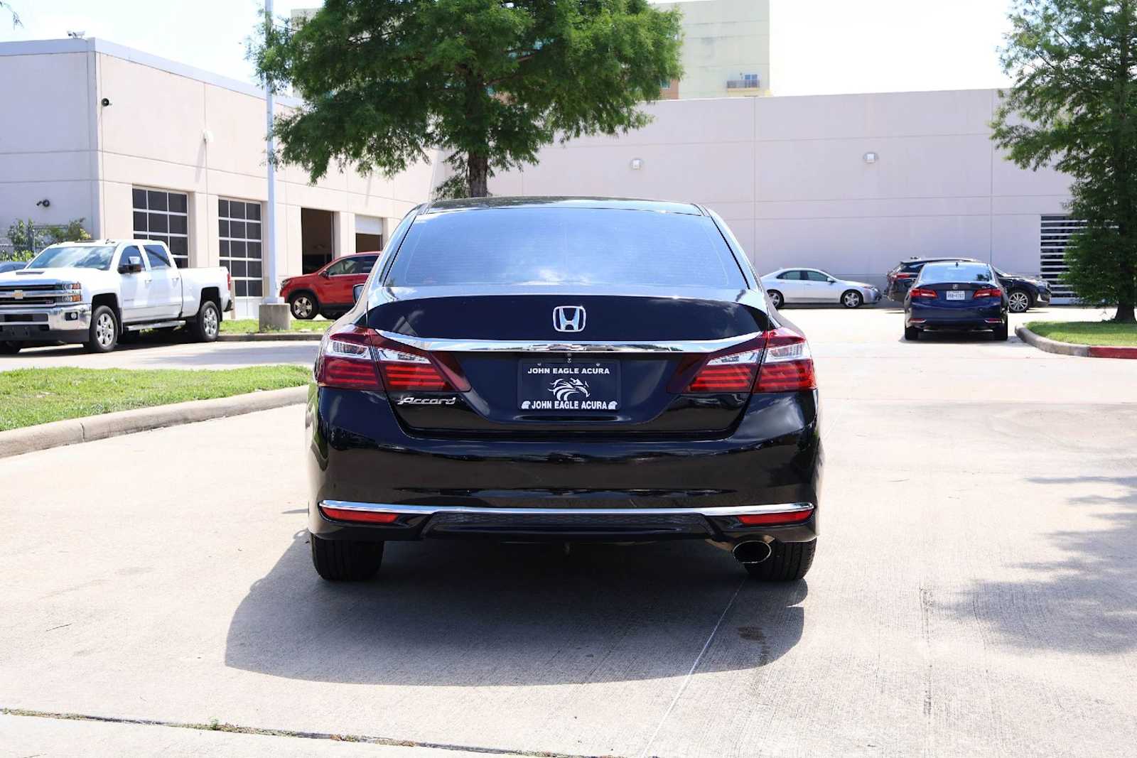 Thumbnail: 2016 Honda Accord - 5