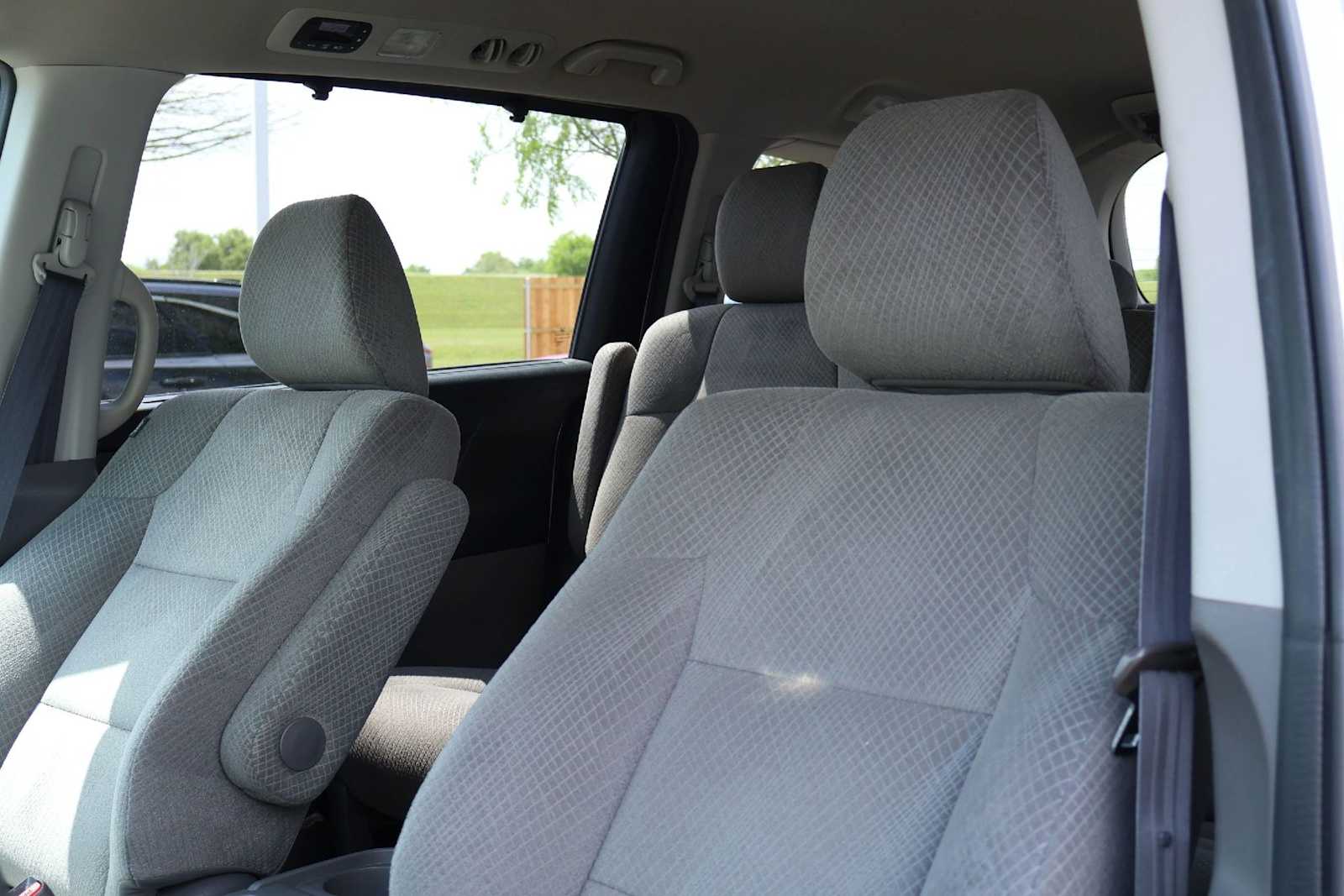 Thumbnail: 2016 Honda Odyssey - 11