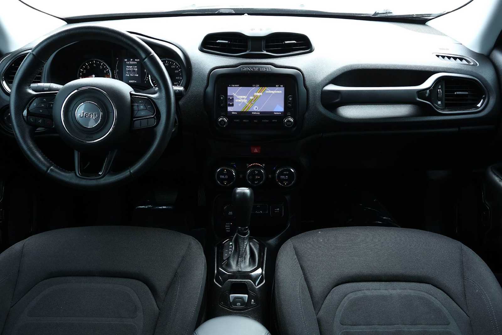 Thumbnail: 2016 Jeep Renegade - 10
