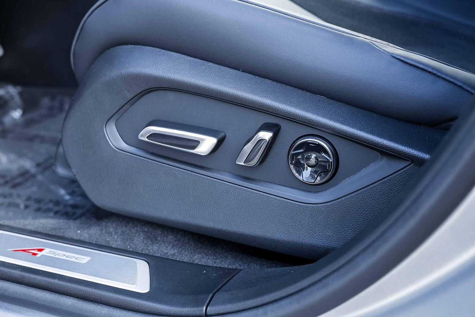 2025 Acura RDX Base 25