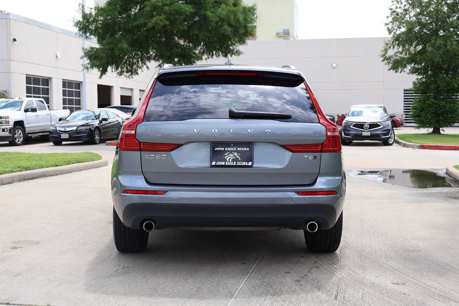 Thumbnail: 2018 Volvo XC60 - 5