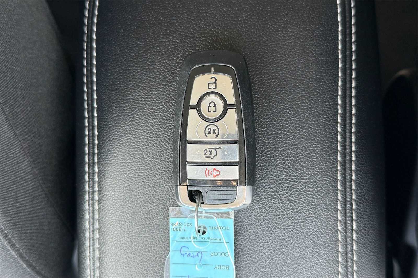 Thumbnail: 2023 Ford Escape - 20