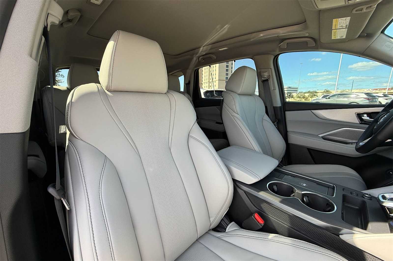 Thumbnail: 2026 Acura MDX - 14