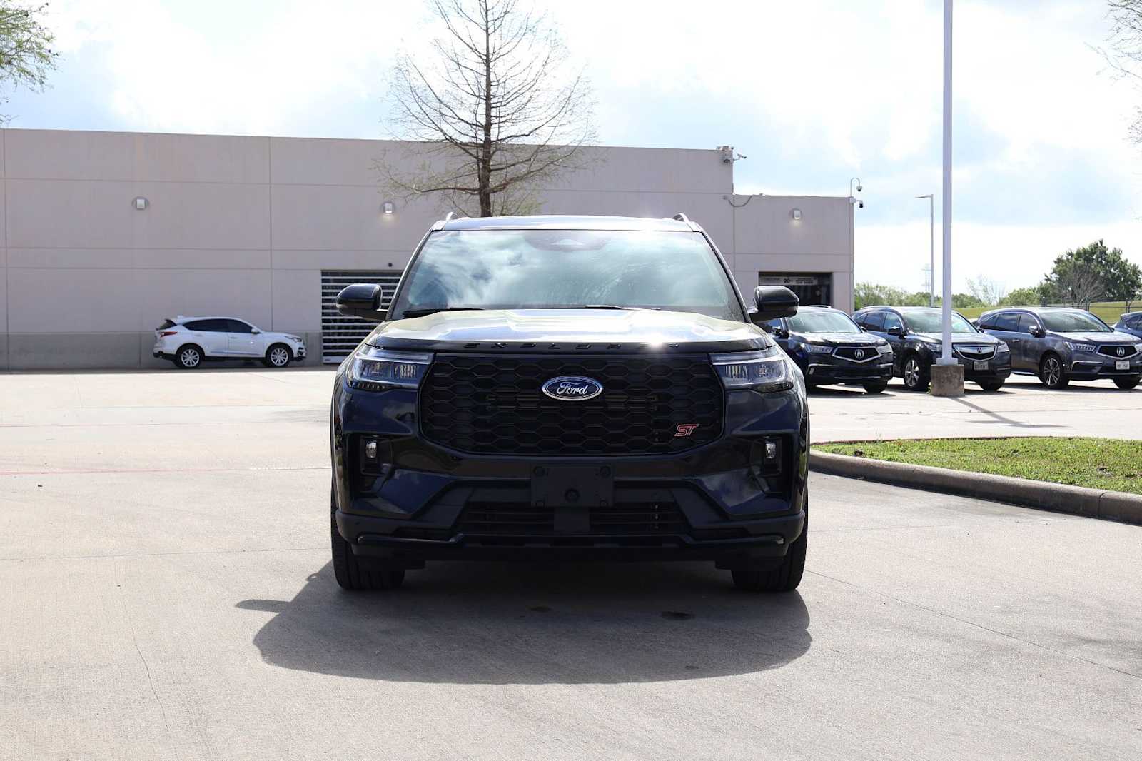 Thumbnail: 2025 Ford Explorer - 6