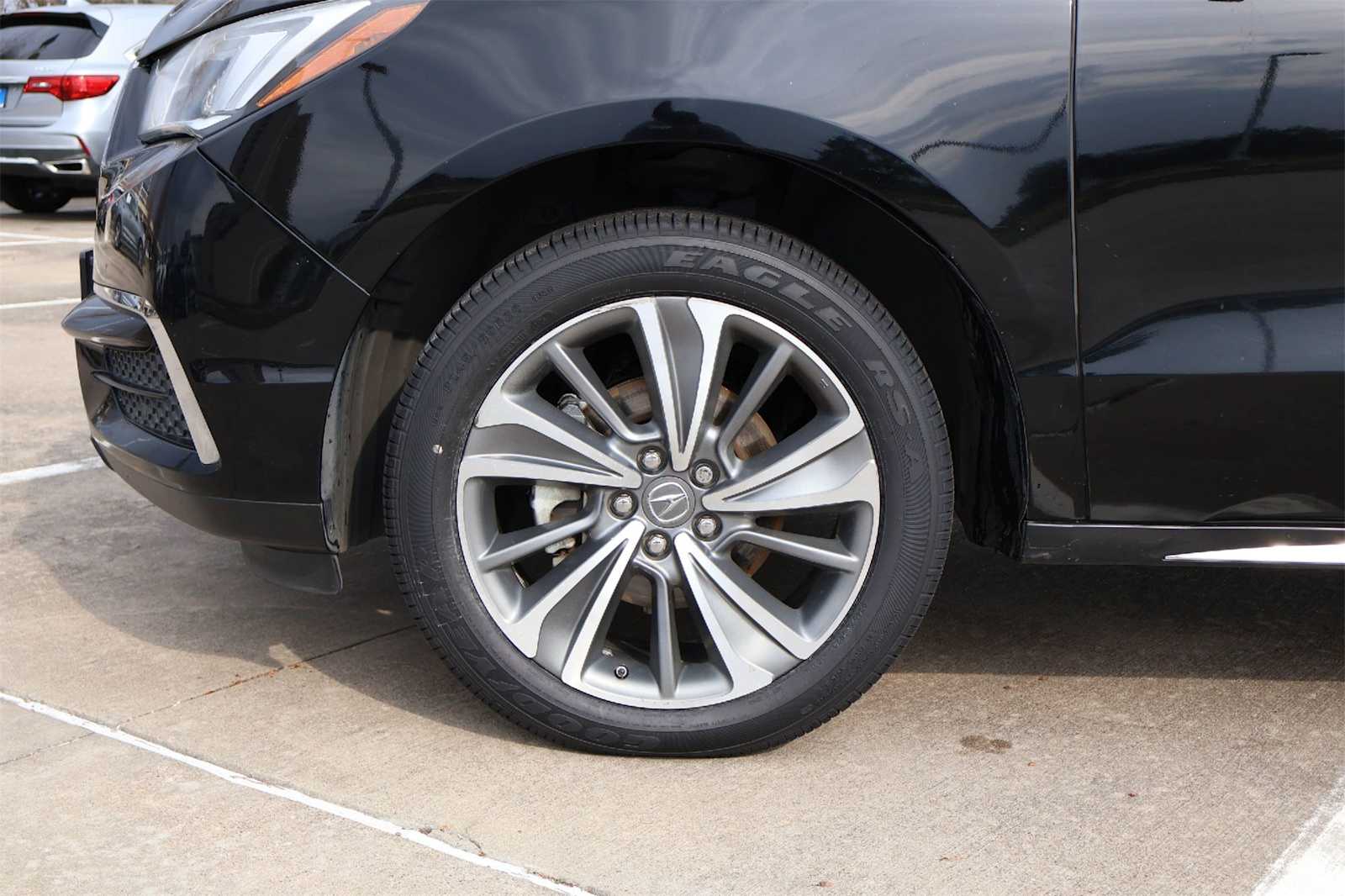 Thumbnail: 2017 Acura MDX - 8