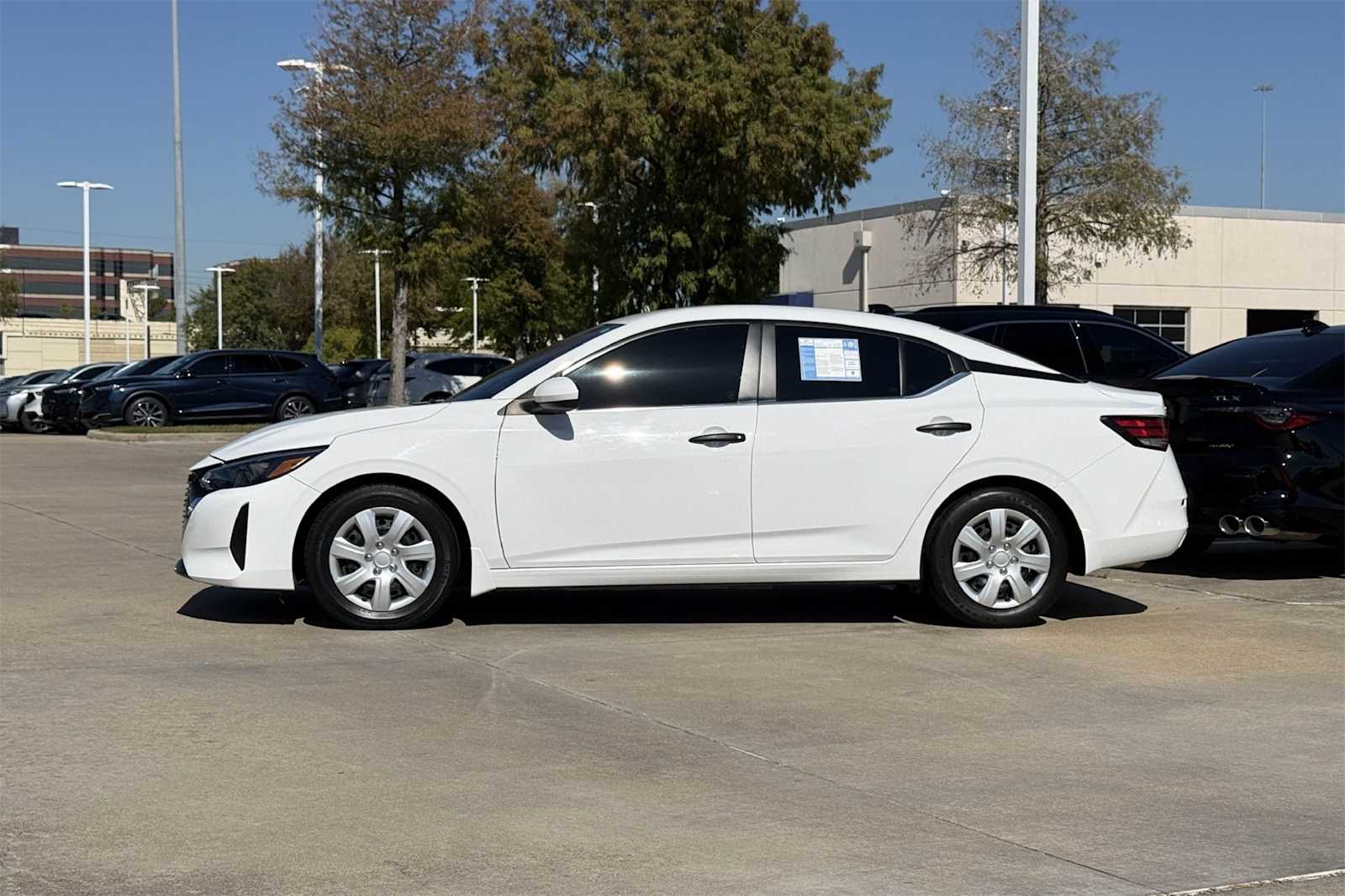 Thumbnail: 2024 Nissan Sentra - 3