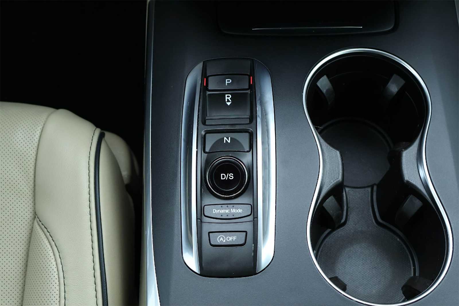 Thumbnail: 2017 Acura MDX - 17