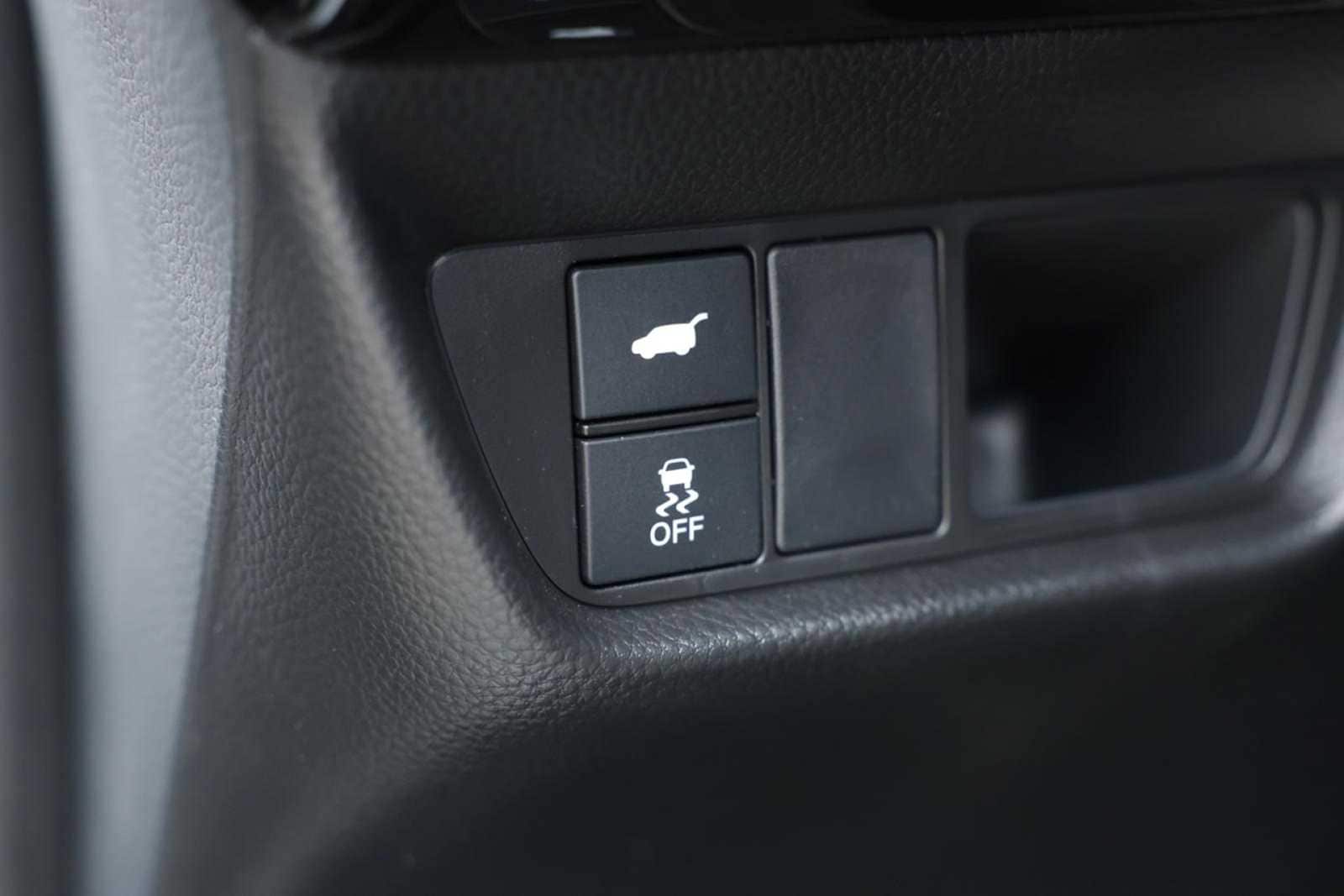 Thumbnail: 2025 Acura ADX - 26