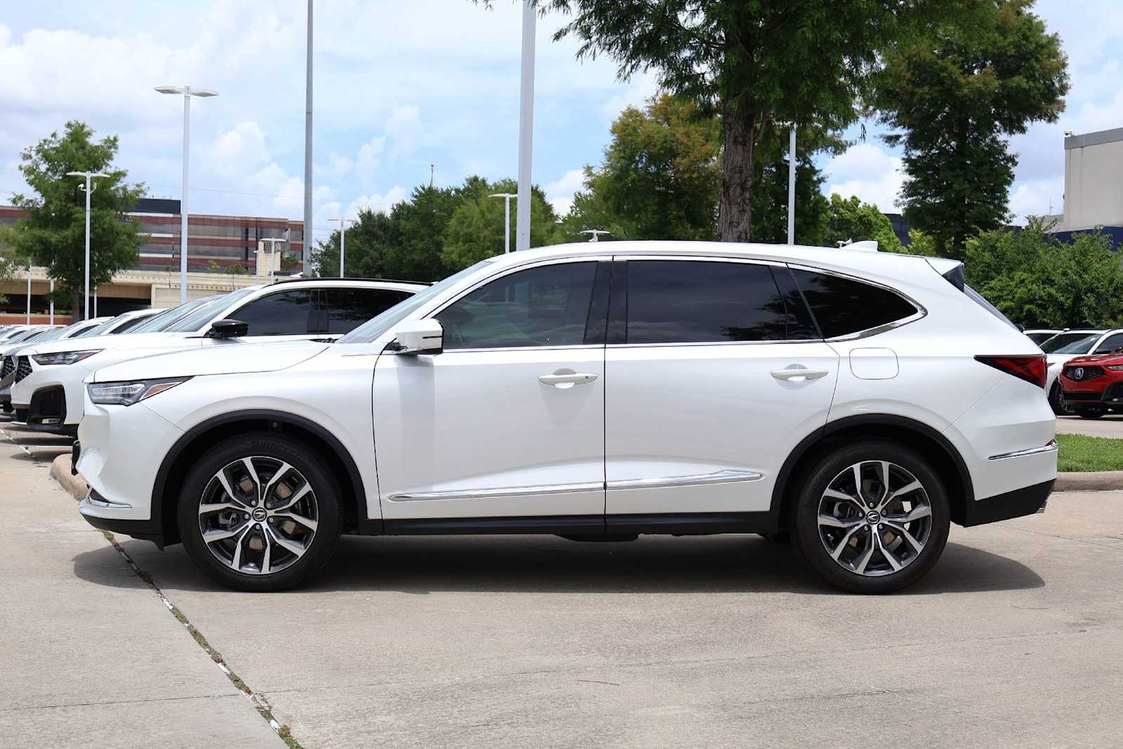 Thumbnail: 2024 Acura MDX - 3