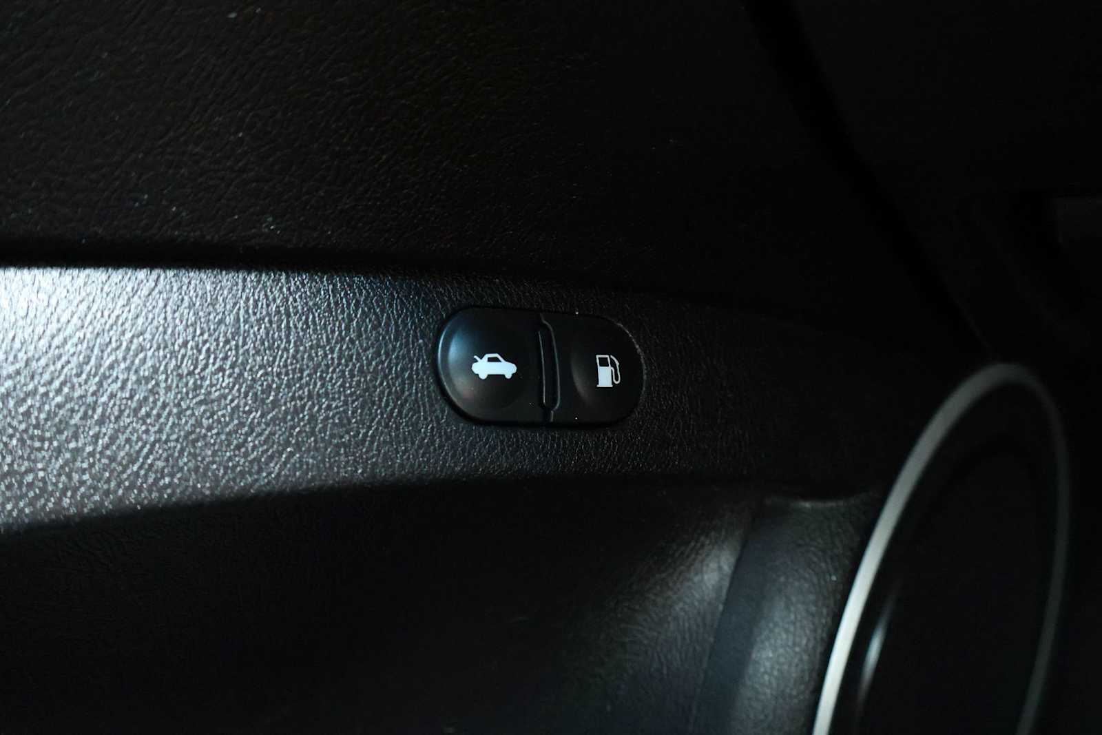Thumbnail: 2011 Acura TL - 27