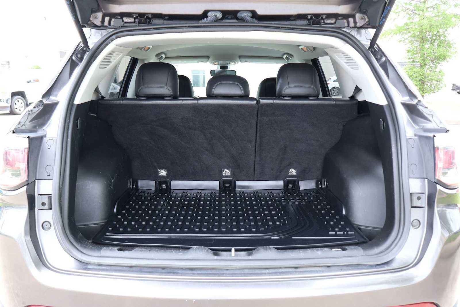 Thumbnail: 2019 Jeep Compass - 19