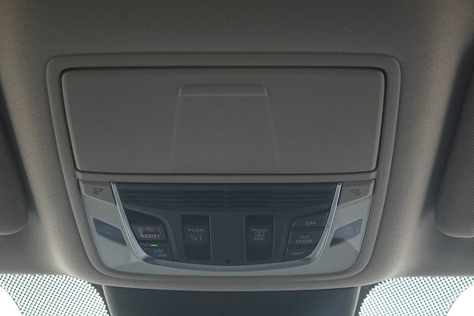 Thumbnail: 2024 Acura MDX - 23