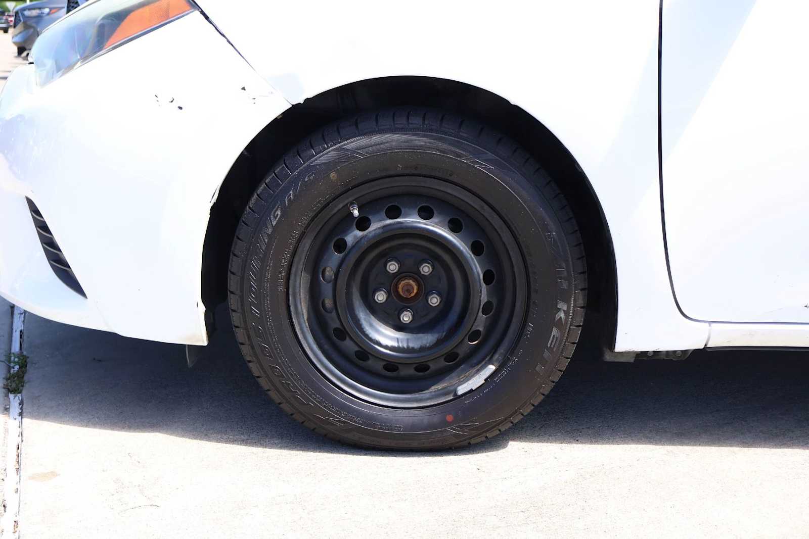 Thumbnail: 2016 Toyota Corolla - 8