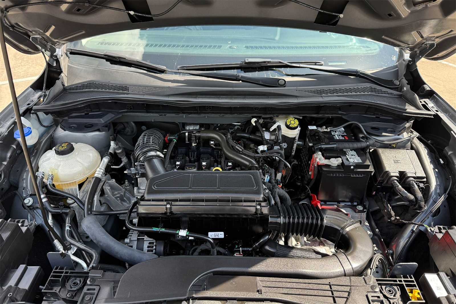 Thumbnail: 2023 Ford Escape - 9