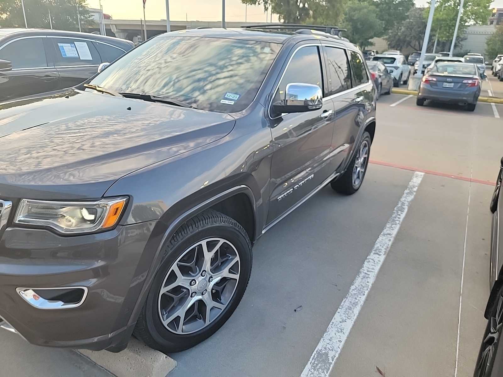 Thumbnail: 2020 Jeep Grand Cherokee - 1