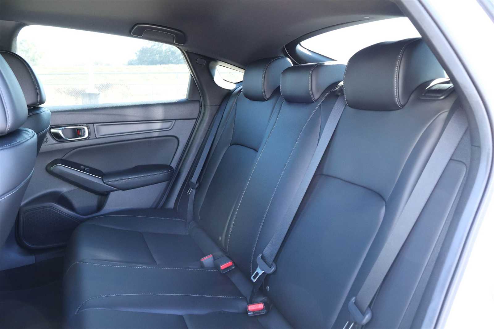 Thumbnail: 2025 Acura Integra - 13