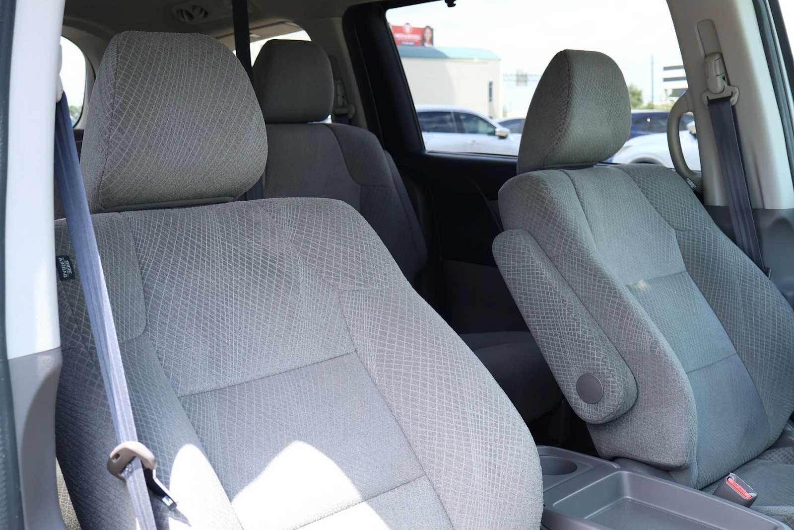 Thumbnail: 2016 Honda Odyssey - 14