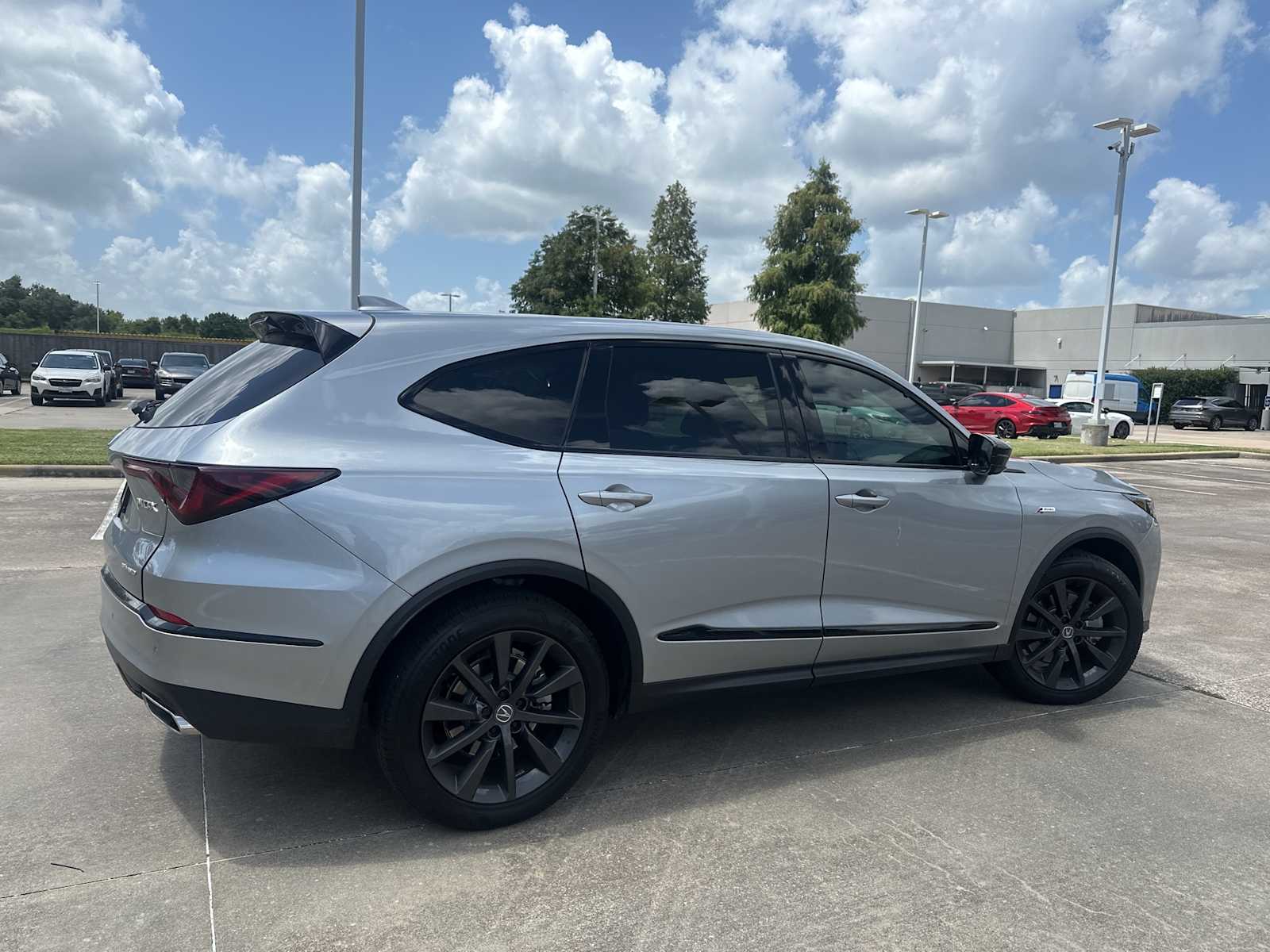 Thumbnail: 2025 Acura MDX - 5