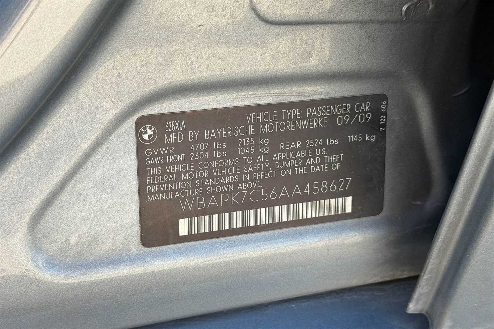 Thumbnail: 2010 BMW 3 Series - 21