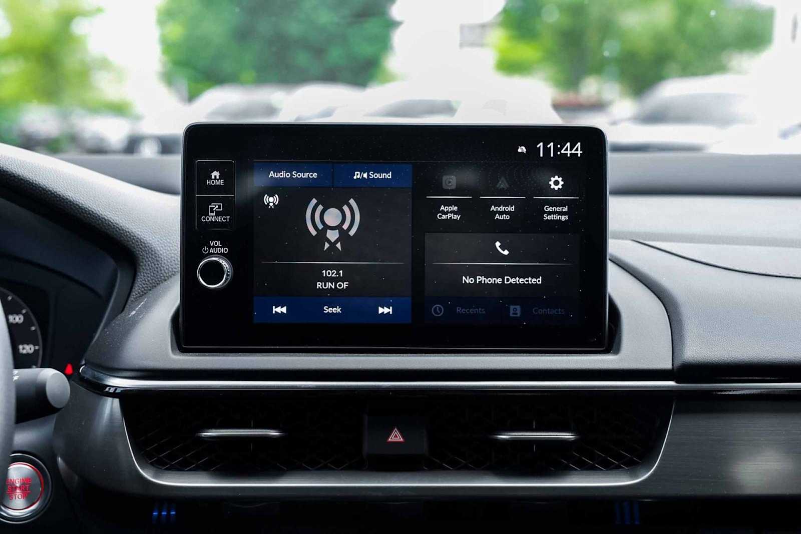 Thumbnail: 2025 Acura ADX - 17