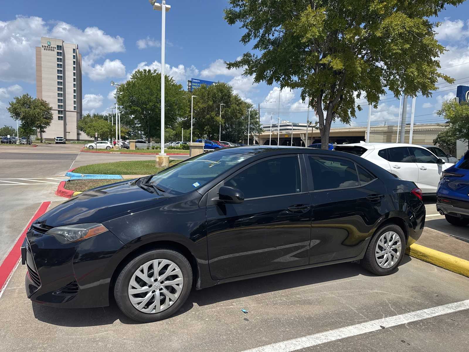 Thumbnail: 2017 Toyota Corolla - 1