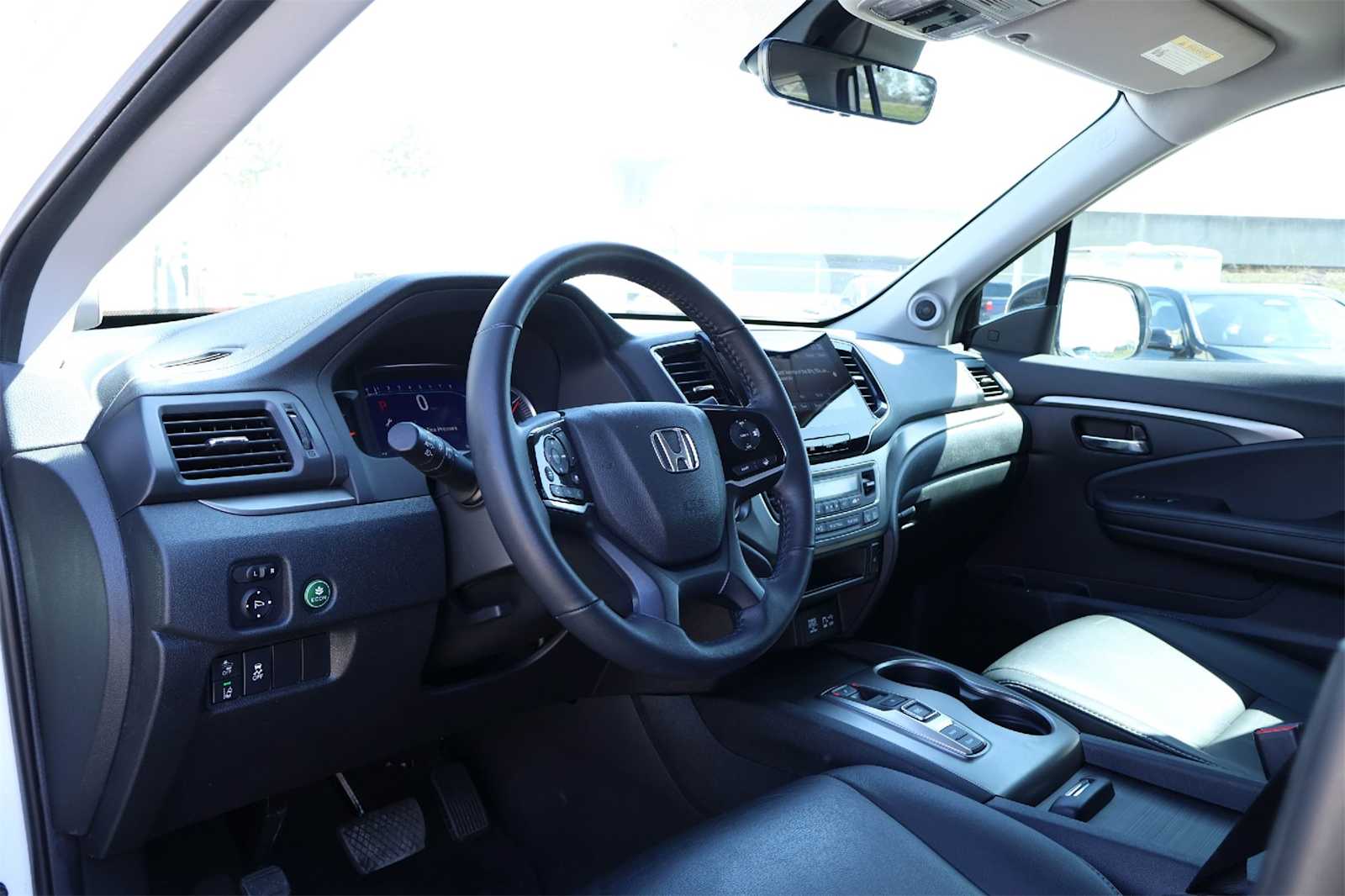 Thumbnail: 2022 Honda Pilot - 2