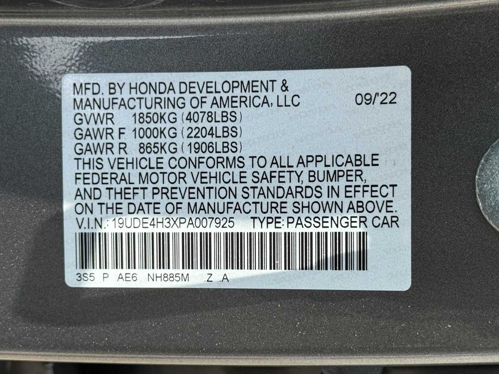 Thumbnail: 2023 Acura Integra - 21