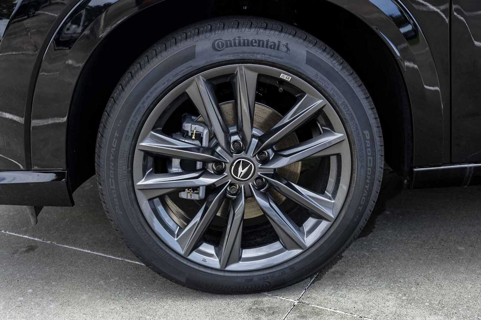 Thumbnail: 2025 Acura ADX - 9