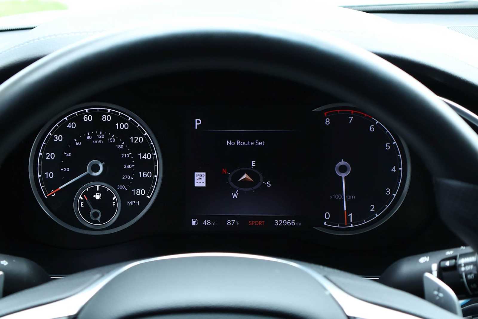 Thumbnail: 2025 Genesis G70 - 18