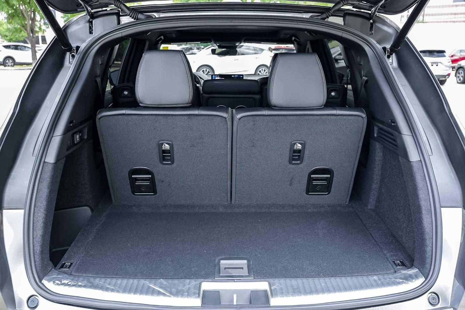 2025 Acura MDX Advance 10