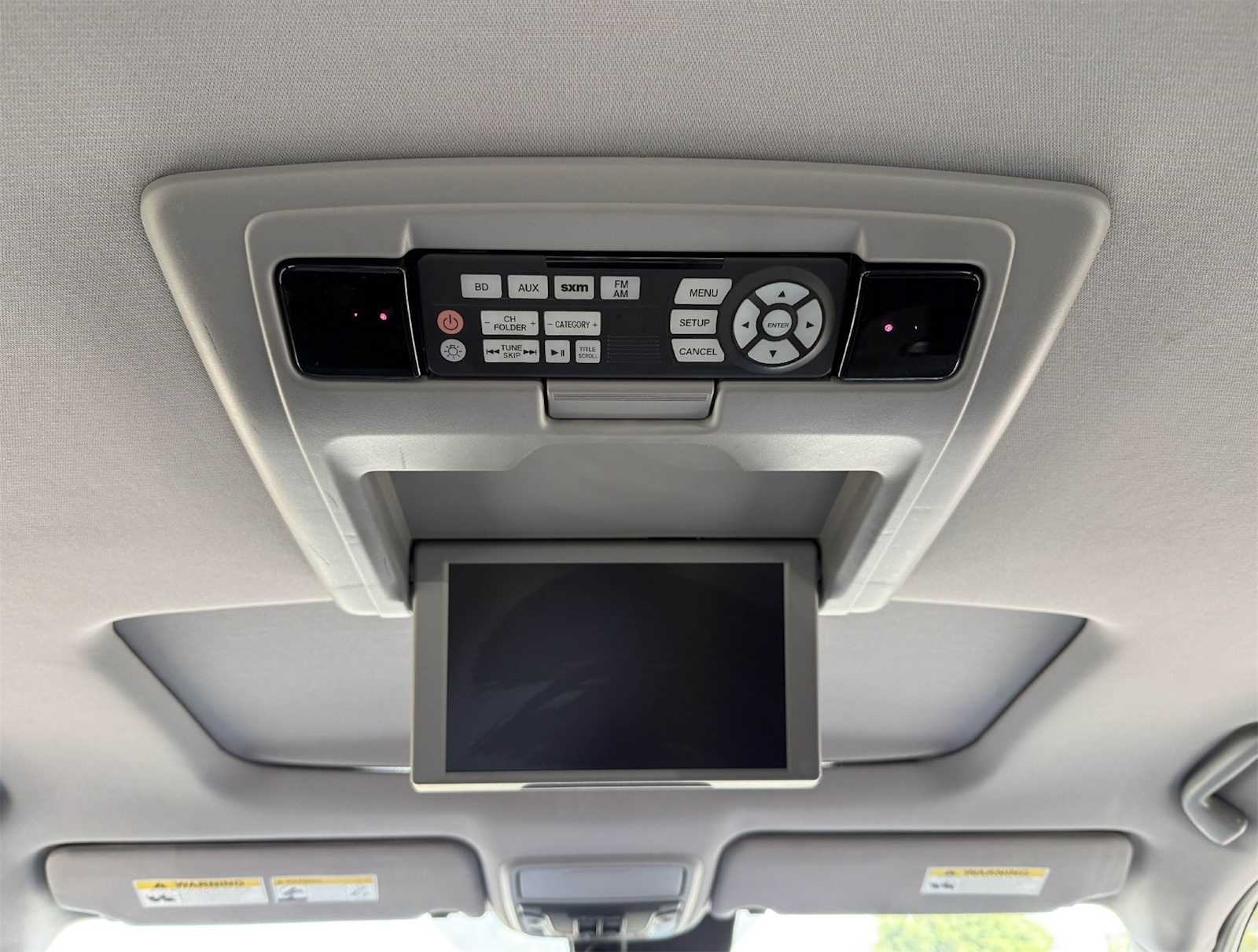 Thumbnail: 2018 Honda Pilot - 25