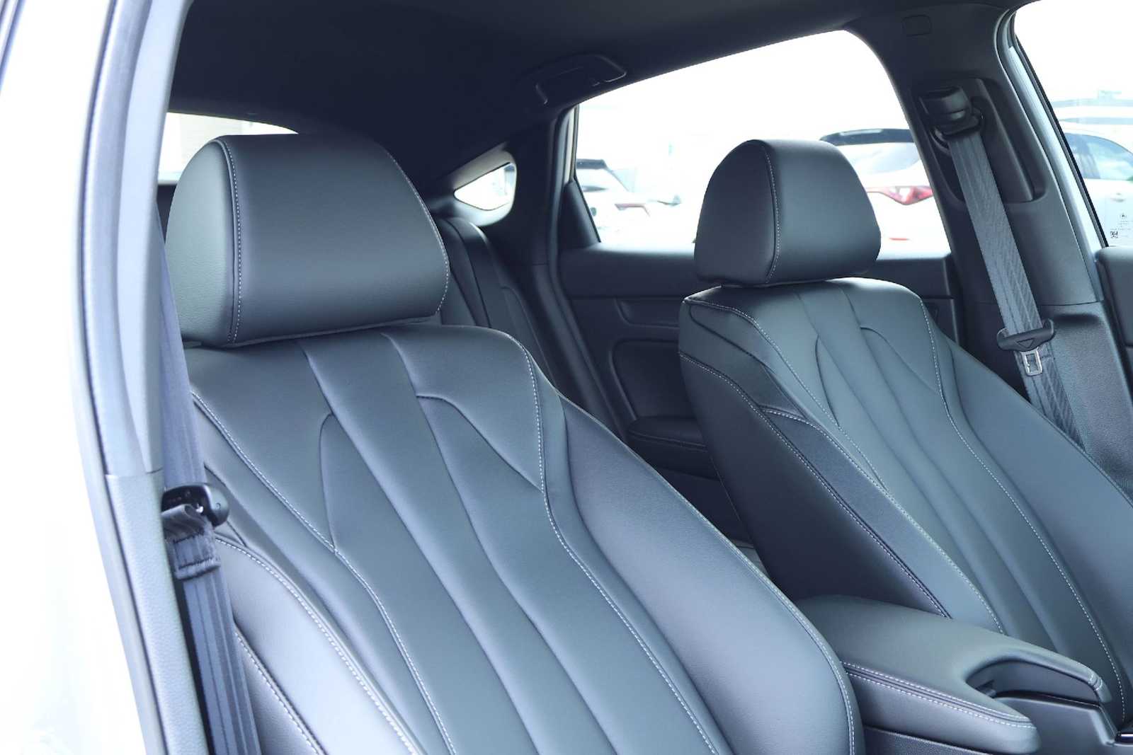 Thumbnail: 2026 Acura Integra - 14