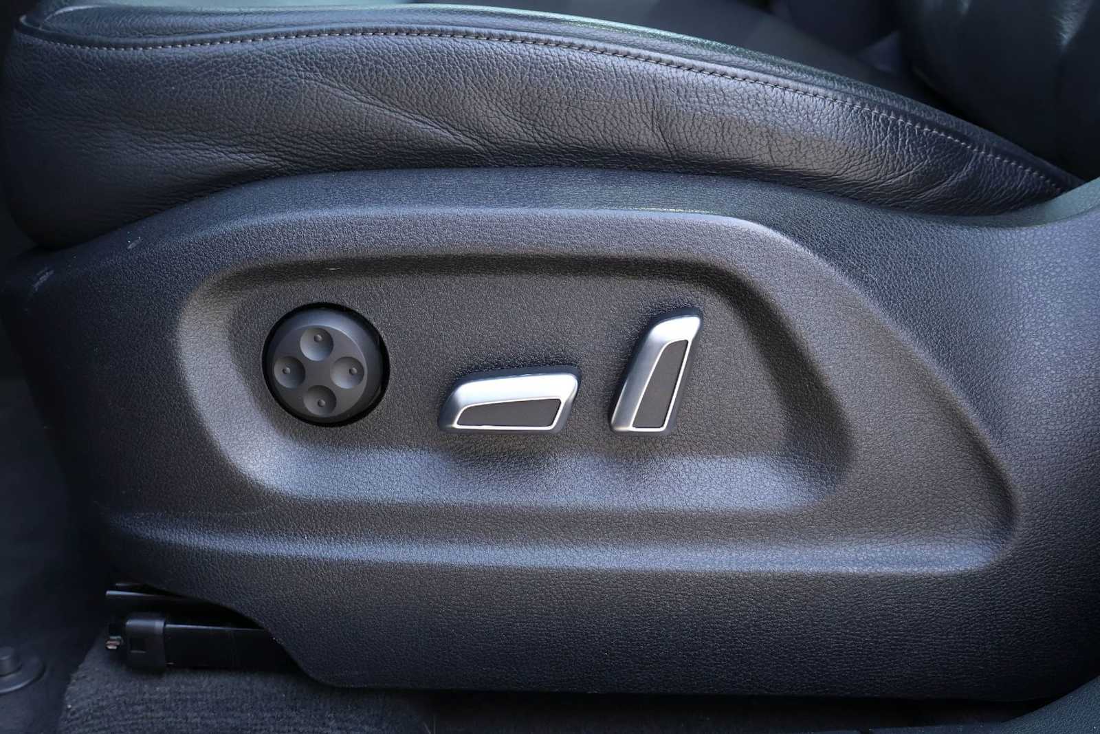 Thumbnail: 2017 Audi Q5 - 24