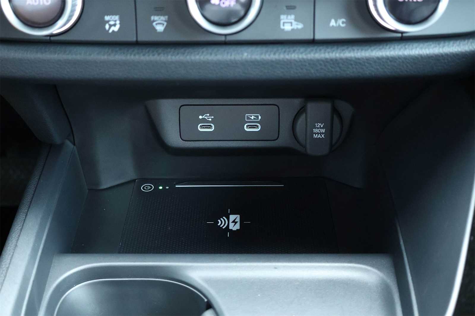 Thumbnail: 2025 Acura ADX - 26