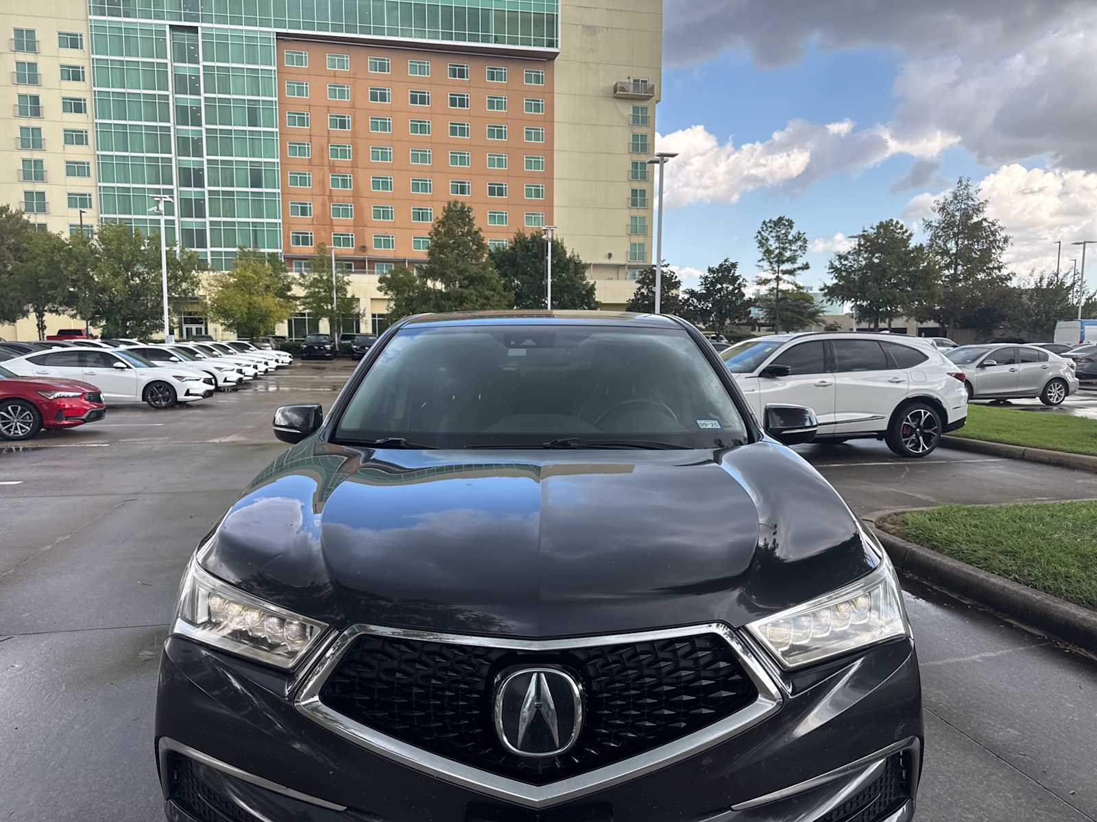 Thumbnail: 2019 Acura MDX - 2
