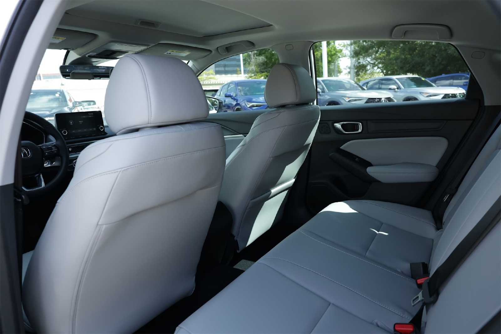 Thumbnail: 2025 Acura Integra - 12